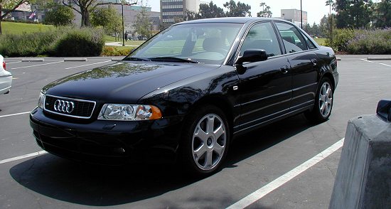 2001 Audi S4 черный бриллиант