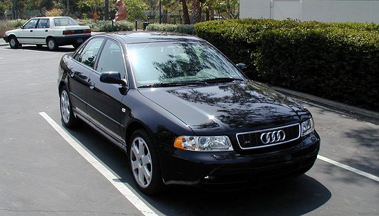 2001 Audi S4 черный бриллиант
