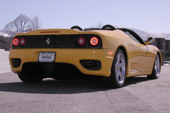 2001 Ferrari 360 Spider F1 желтый